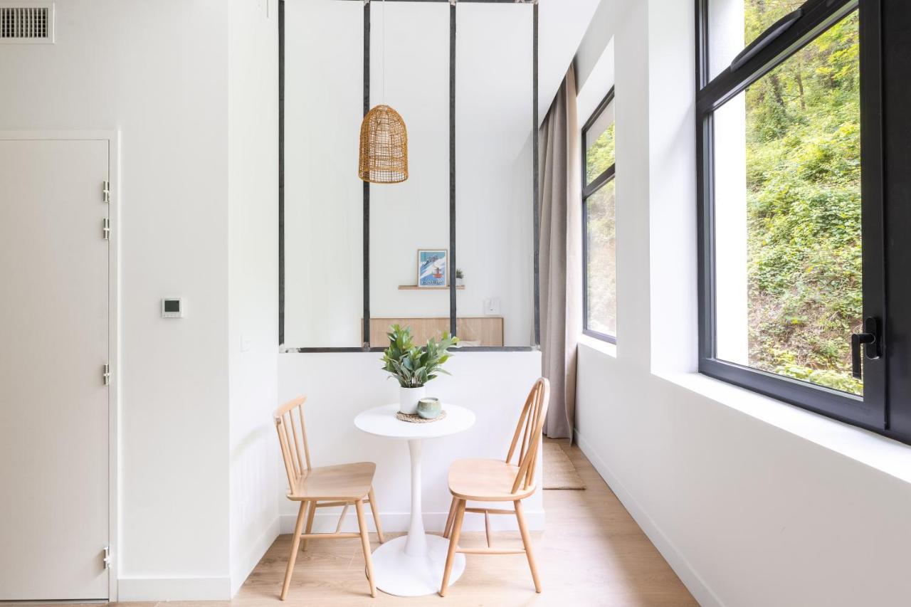 The Babel Community Hotel - Grenoble Bastille Экстерьер фото