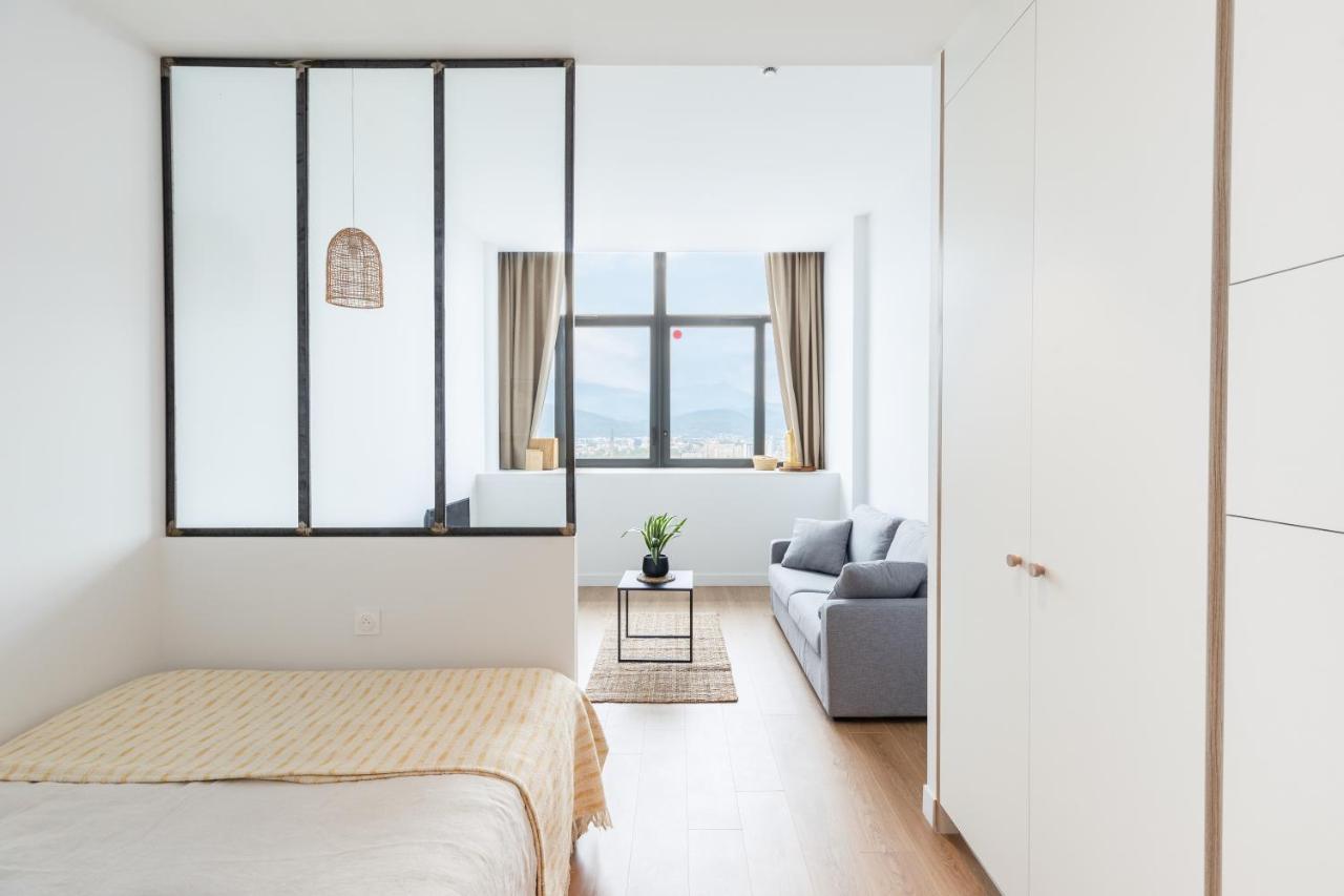 The Babel Community Hotel - Grenoble Bastille Экстерьер фото
