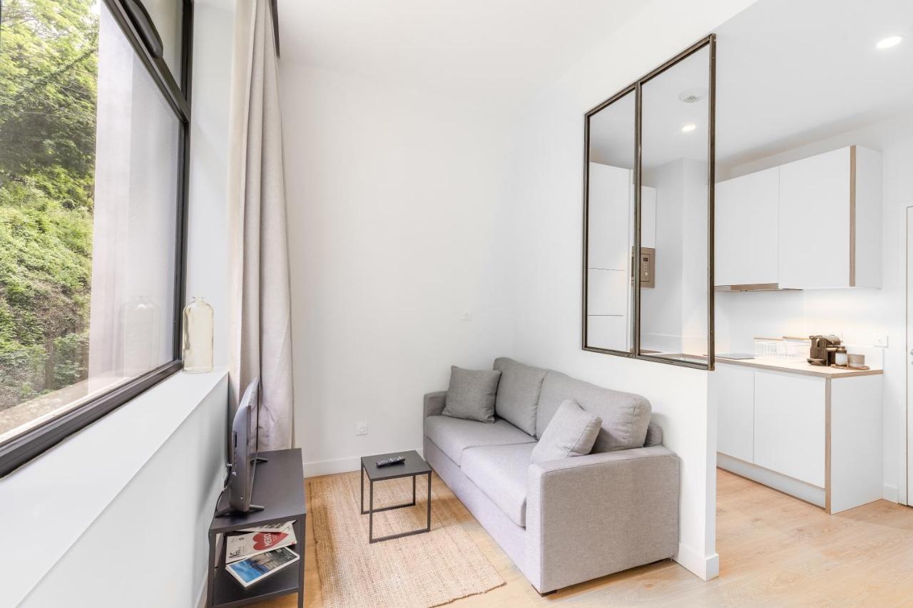 The Babel Community Hotel - Grenoble Bastille Экстерьер фото