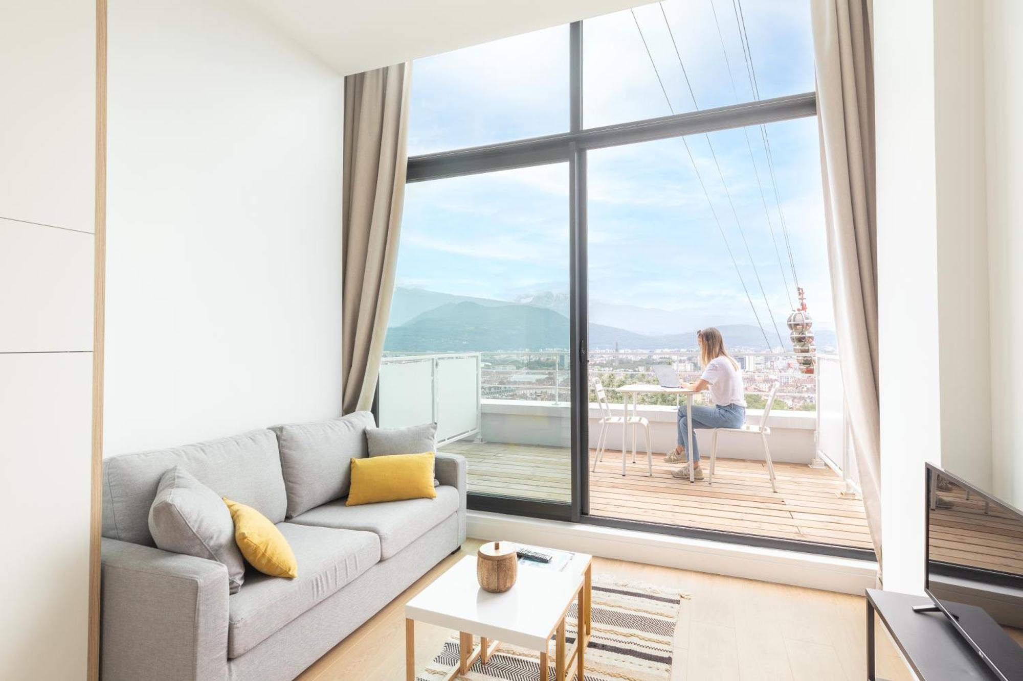The Babel Community Hotel - Grenoble Bastille Экстерьер фото